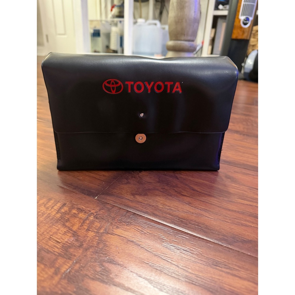 Toyota Camry 2020 Owners Manual Set Black Excellent Hybrid Complete Case